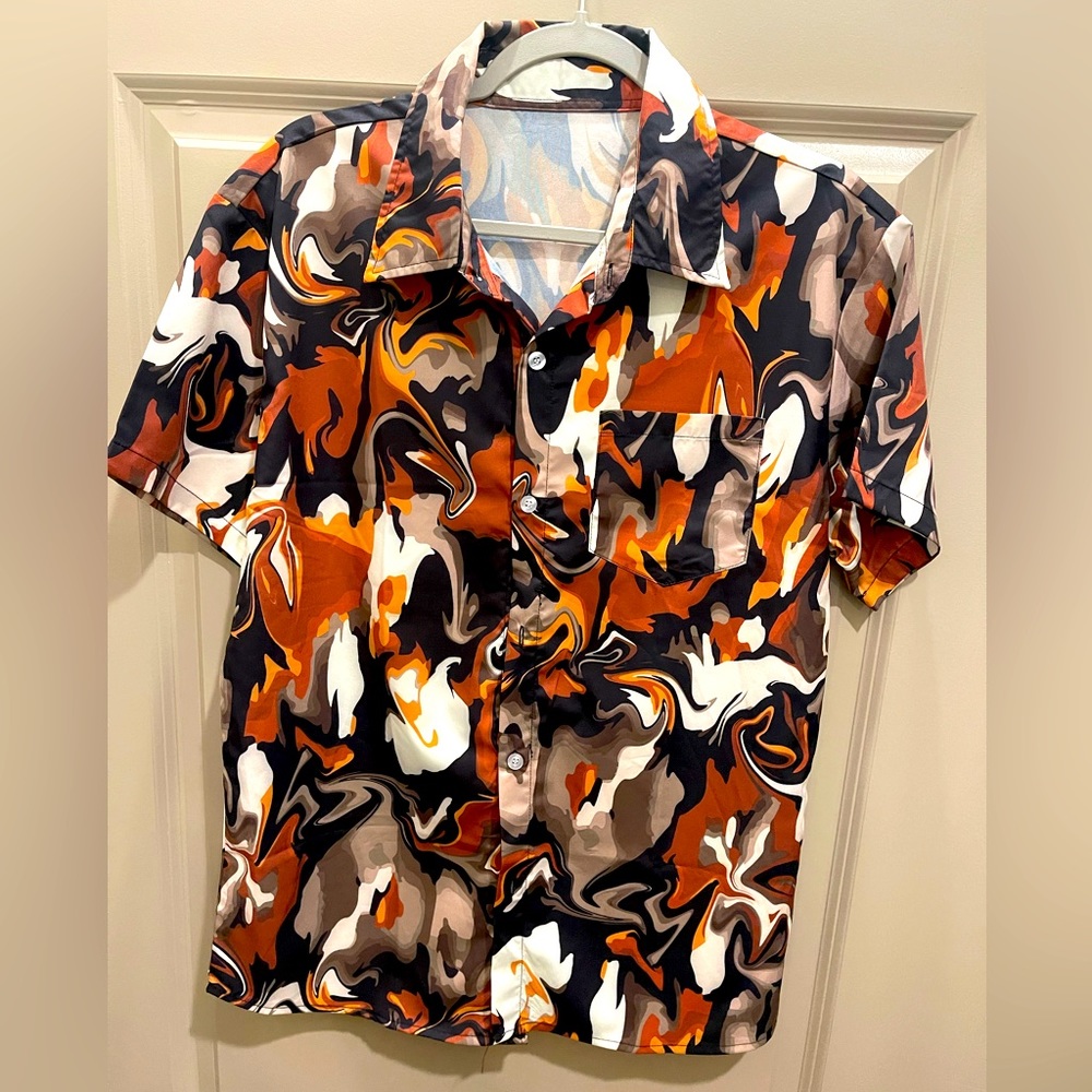 Brown/Black mixed printed short sleeve men’s SHEIN medium button down shirt